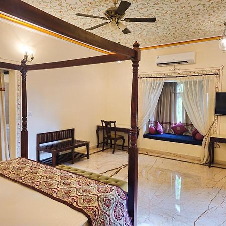 Hotel The Amargarh Udajpur Exteriér fotografie
