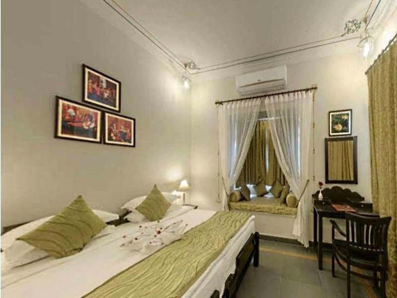 Hotel The Amargarh Udajpur Exteriér fotografie