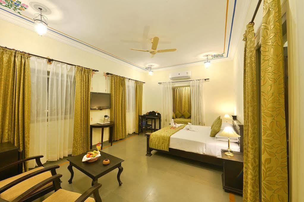 Hotel The Amargarh Udajpur Exteriér fotografie