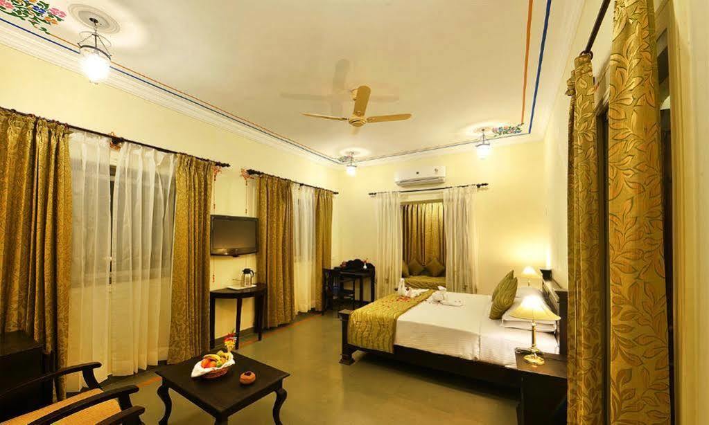 Hotel The Amargarh Udajpur Exteriér fotografie